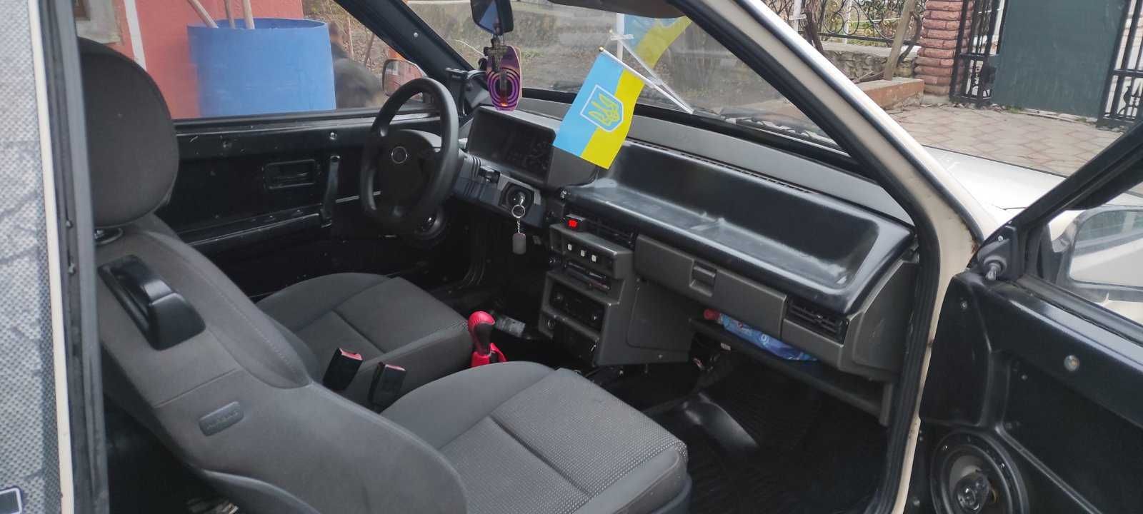 ВАЗ / Lada 21083 1992