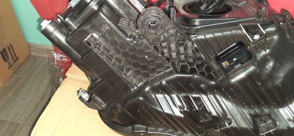 FULL LED передняя ліва фара VW TOUAREG R-LINE BLACK 761941081A