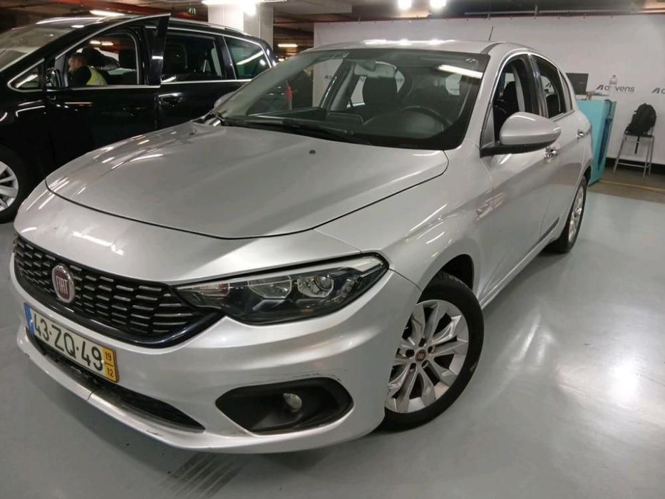 Fiat Tipo 1.3 M-Jet Lounge