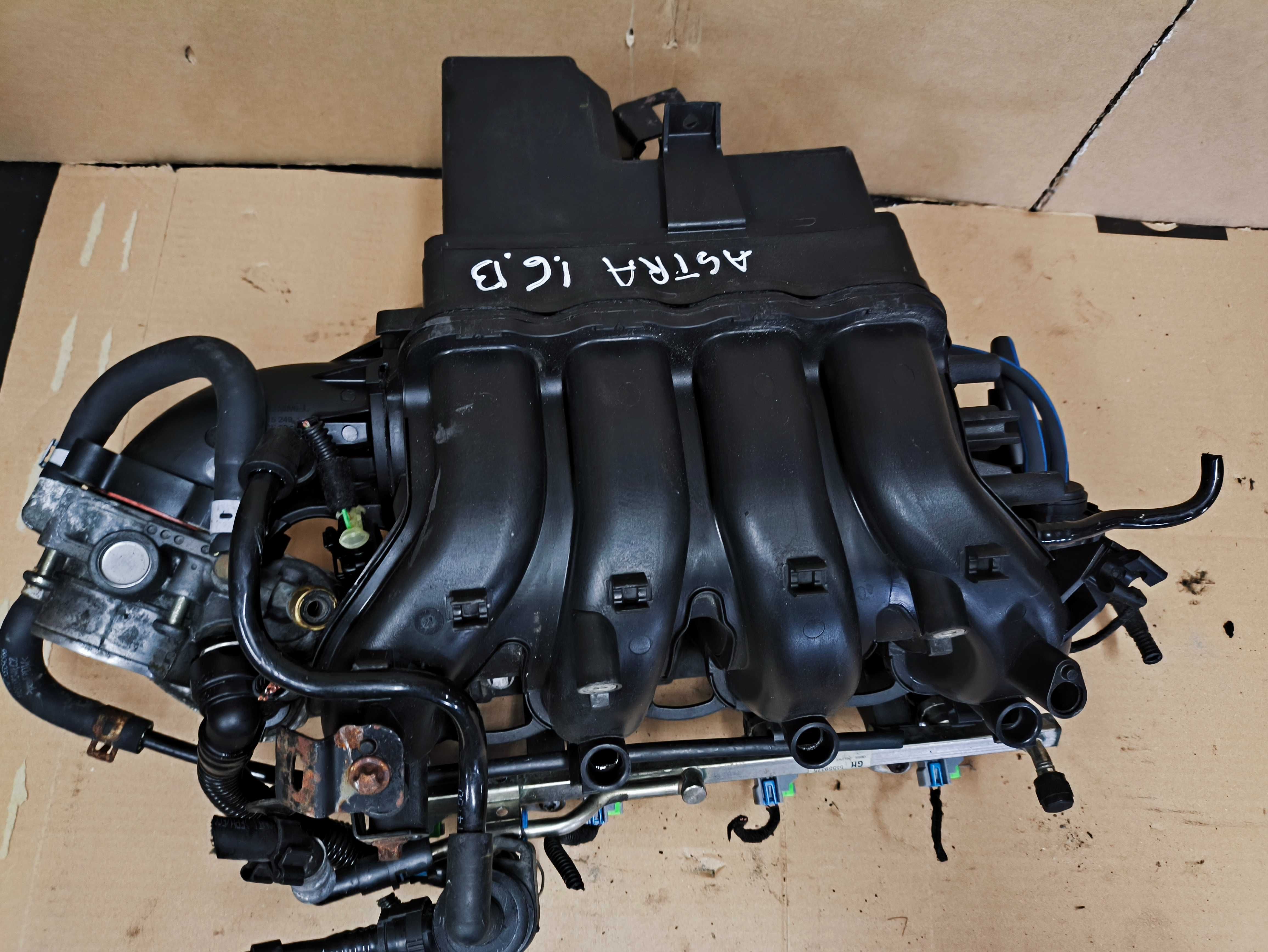 Kolektor ssący Opel Astra III H 1.6 16v Siedlce