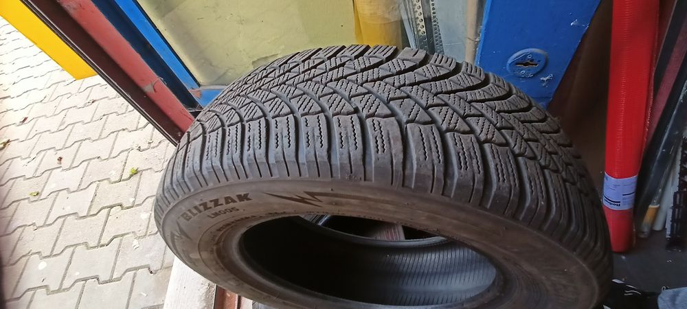 Opony zimowe Bridgestone 15"