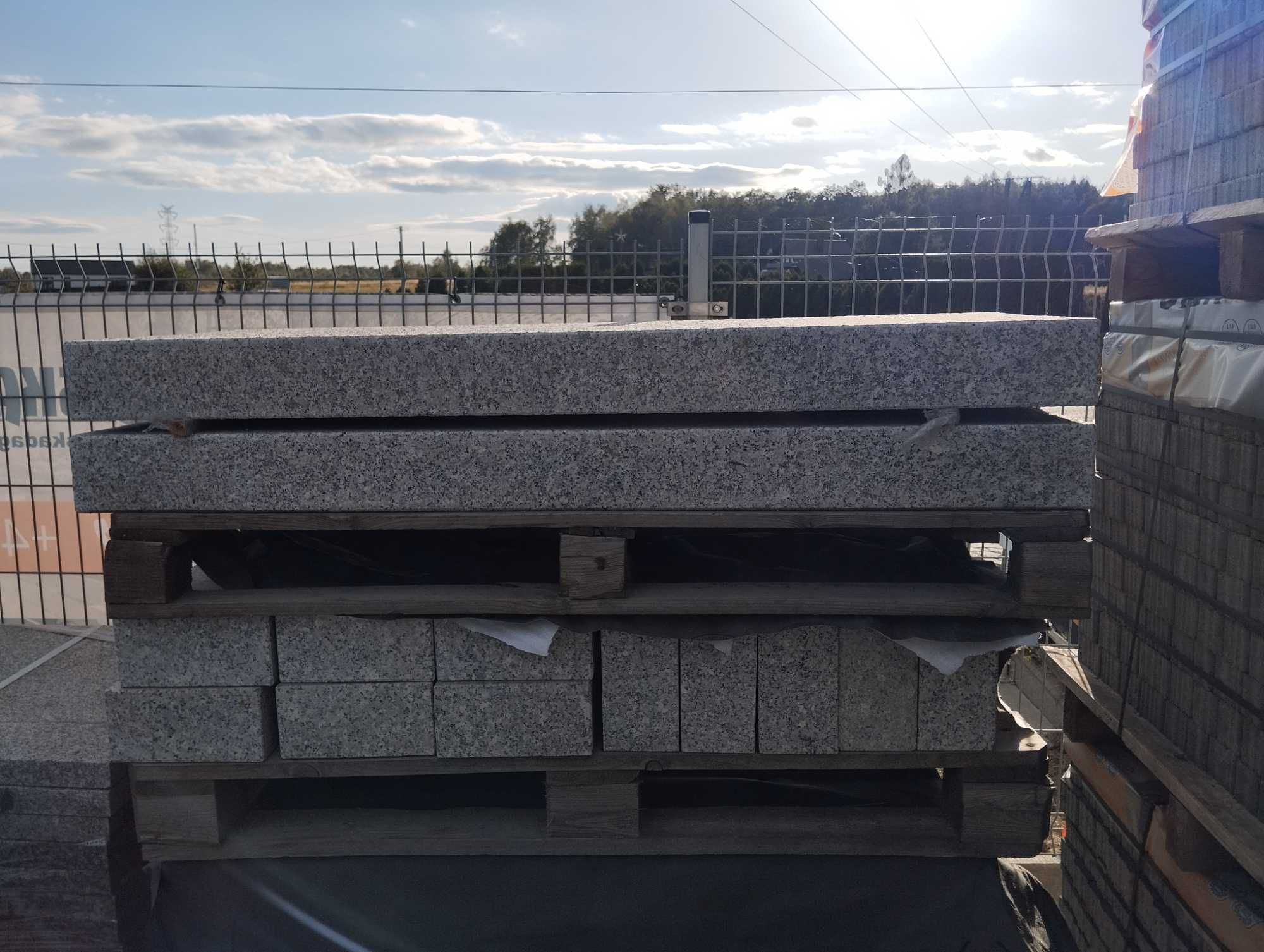 Stopień Schodowy Granitowy granit płyty obrzeża kostka strzegom blaty