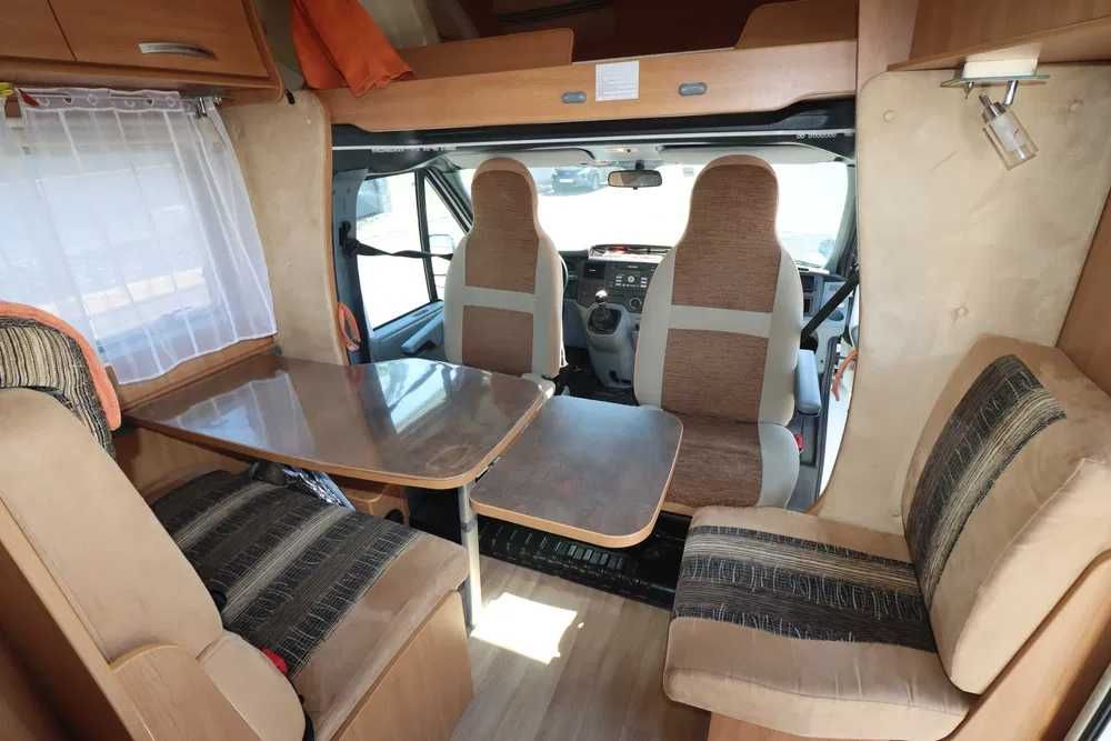 Autocaravana Ford Chausson Flash 01 com motor novo