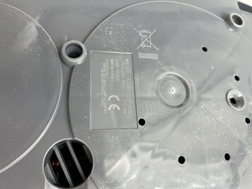 Tefal żelazko ze stacja parową GV7832