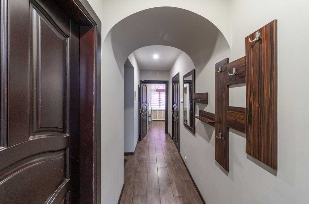 2х кімнатна квартира поруч з Палацом Україна