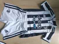 Strój Juventus 92/98  koszulka i spodenki