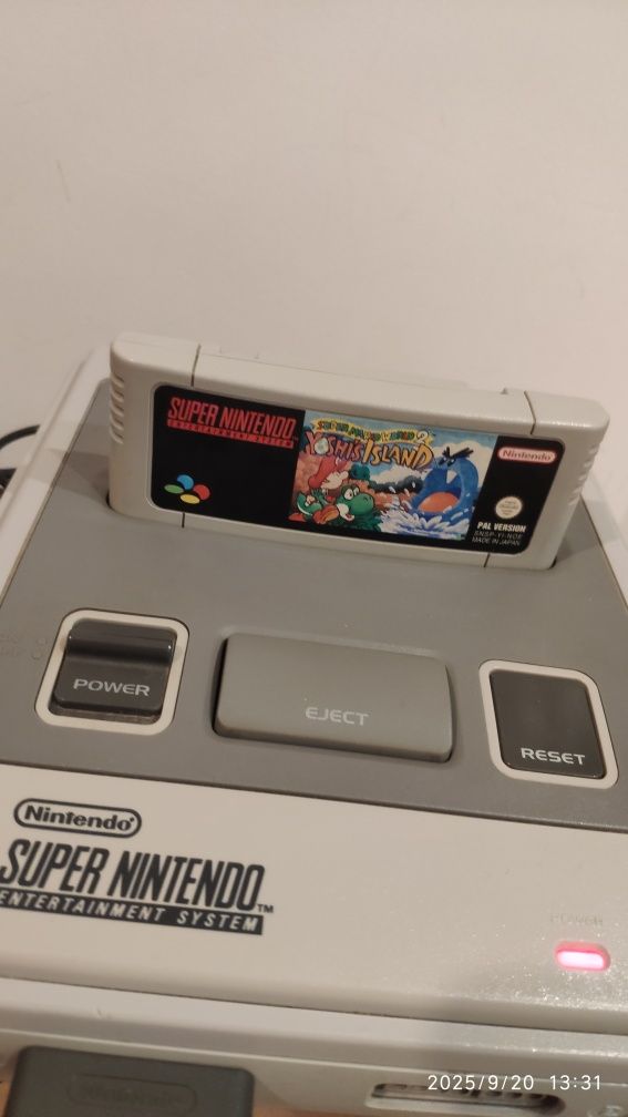 Super Mario World 2 - Yoshis Island SNES/ Super Nintendo  PAL