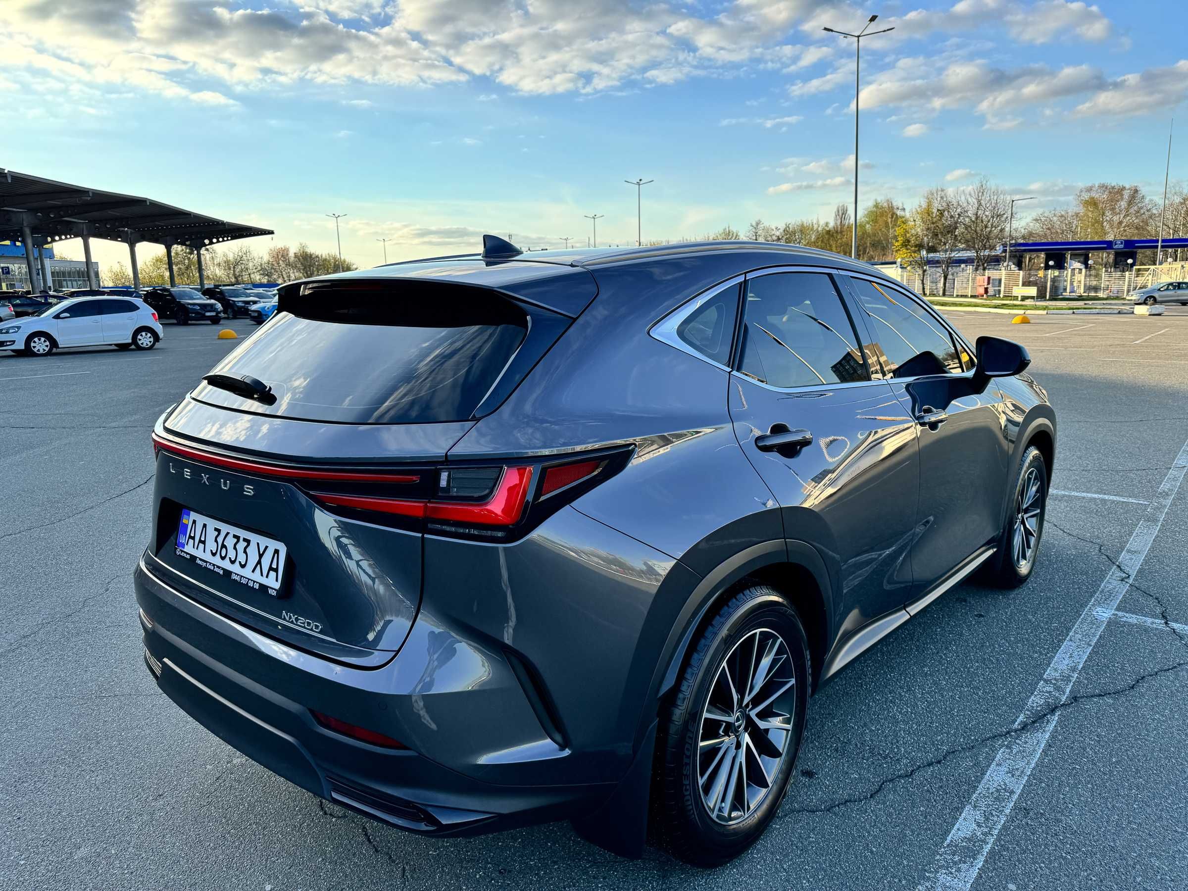 Lexus NX200 2023