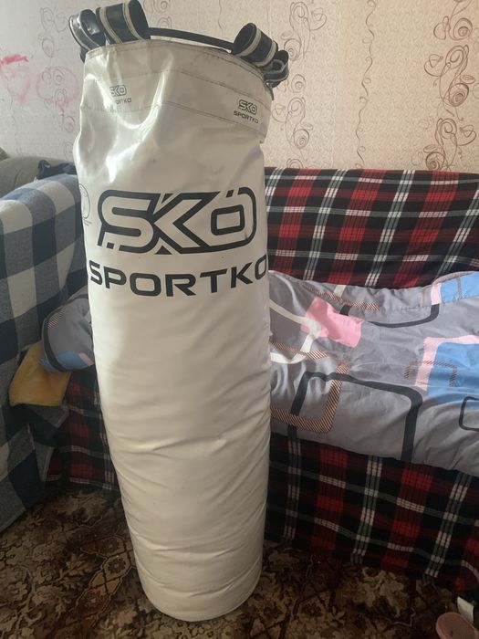 Продам боксёрскую грушу