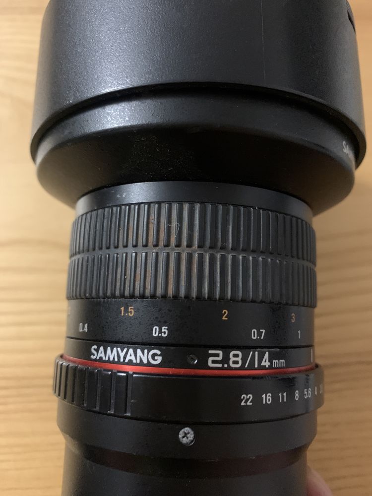 Obiektyw Samyang 2.8/14 mm