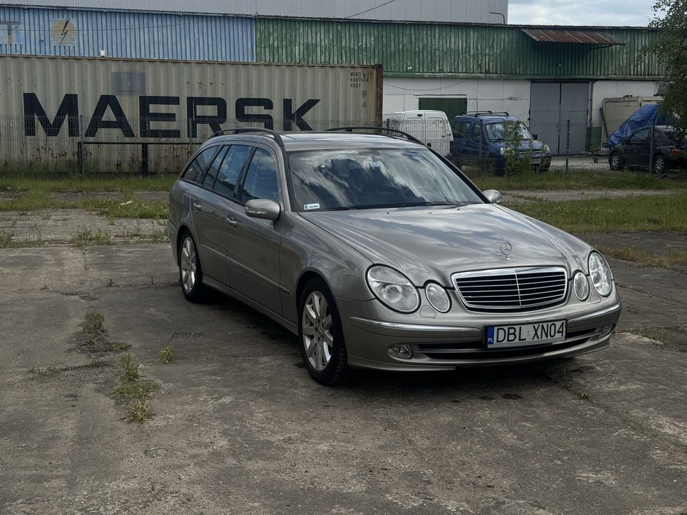 Mercedes-Benz E320 CDI 2004r. Automat/tempomat/klima/alu/hak/skóra/
