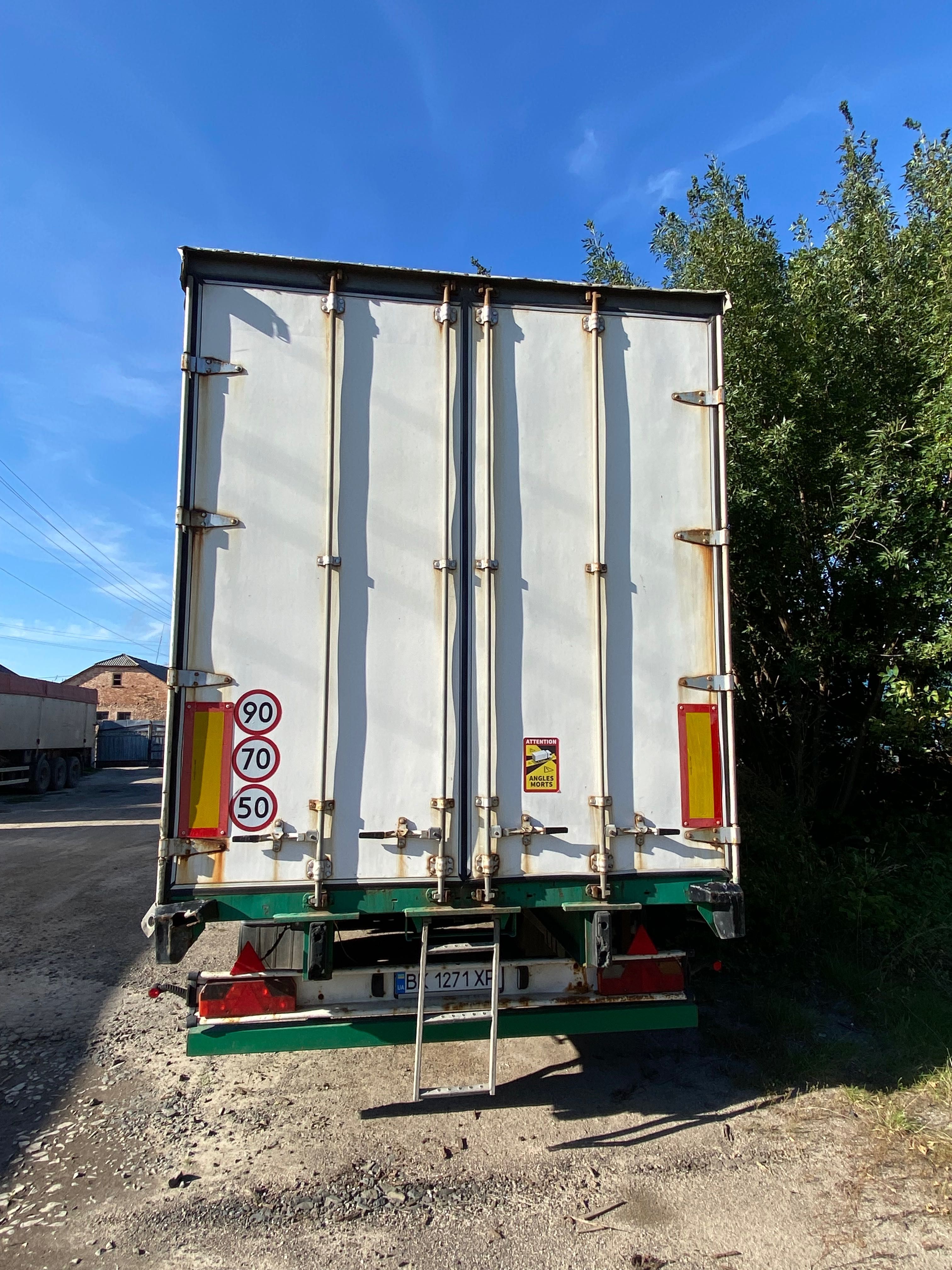 Напівпричіп тентовантй FRUEHAUF TX34