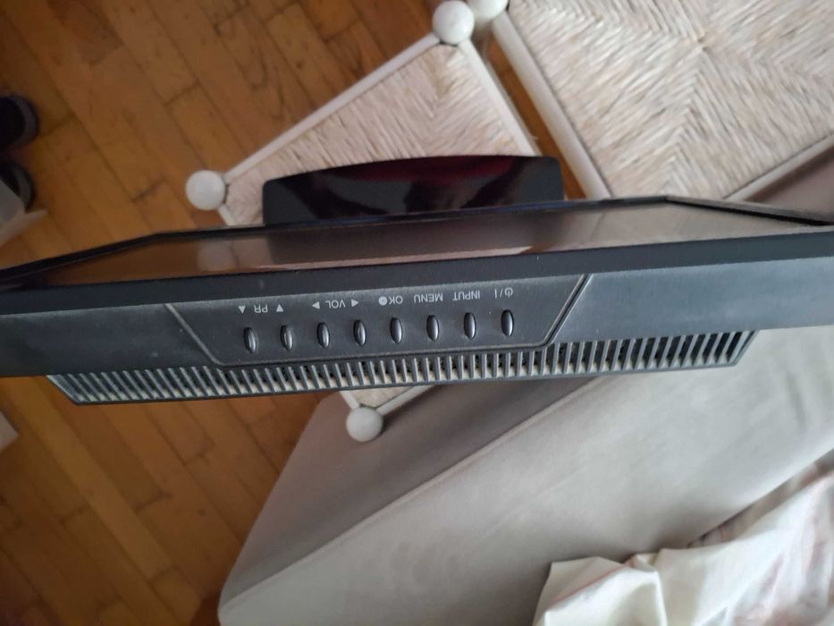 TV / Monitor LCD LG (modelo 19LS4R)