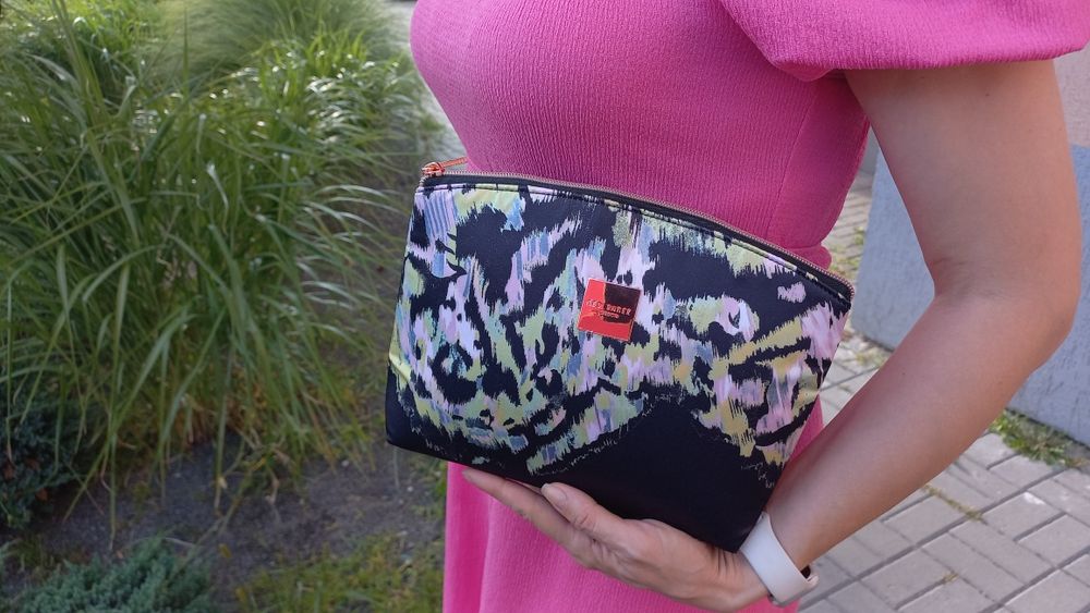 косметичка на замок,клатч,Ted Baker,абстракція, Англія