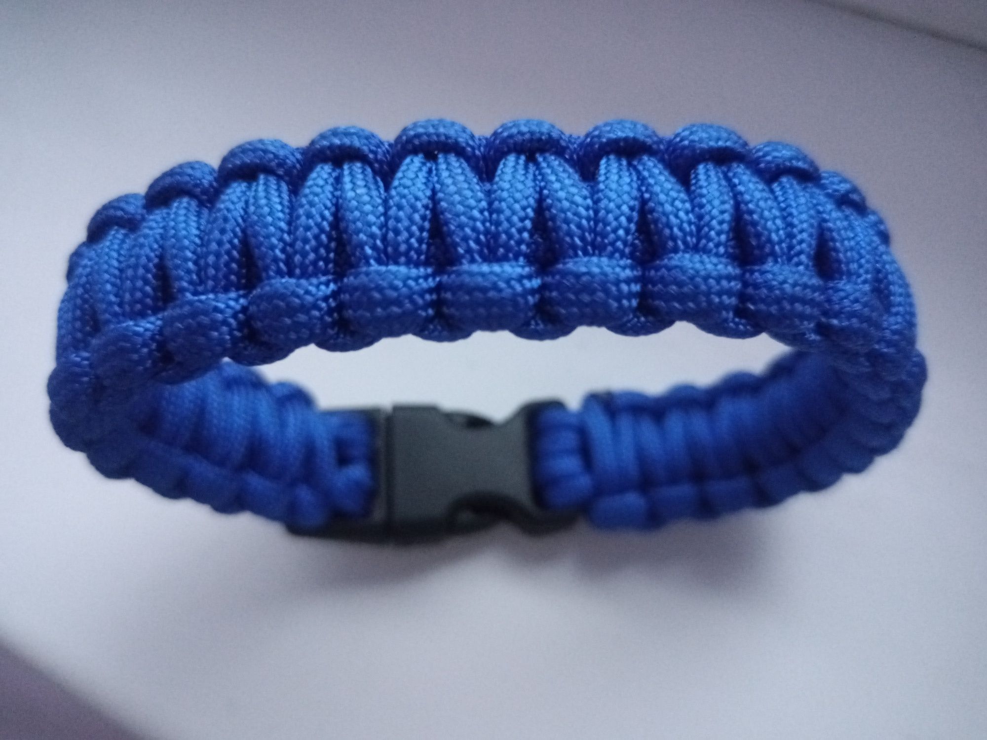 Bransoletka survivalowa niebieska ,mocny paracord