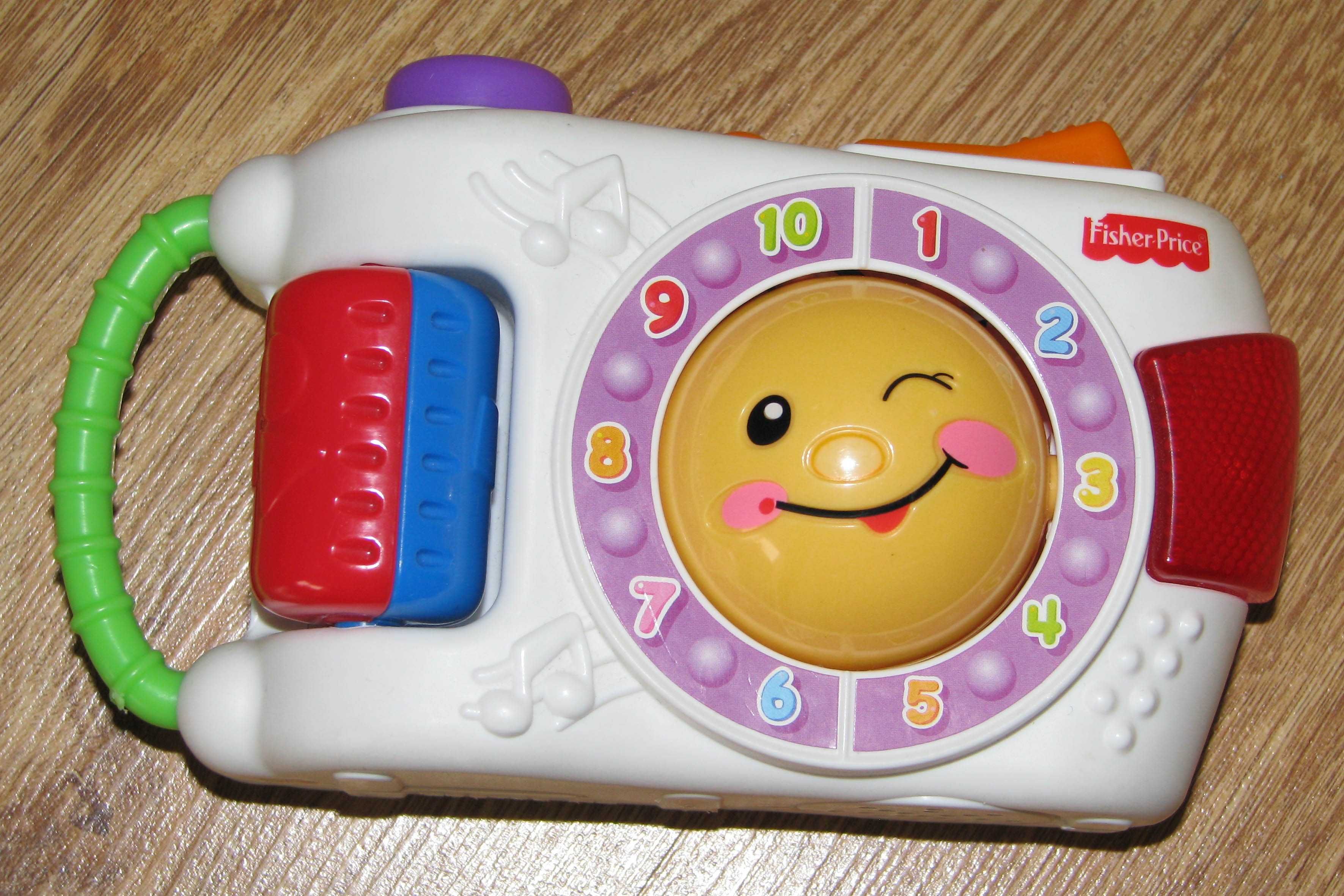 FISHER PRICE Interaktywny gadający aparat fotograficzny 6-36mc