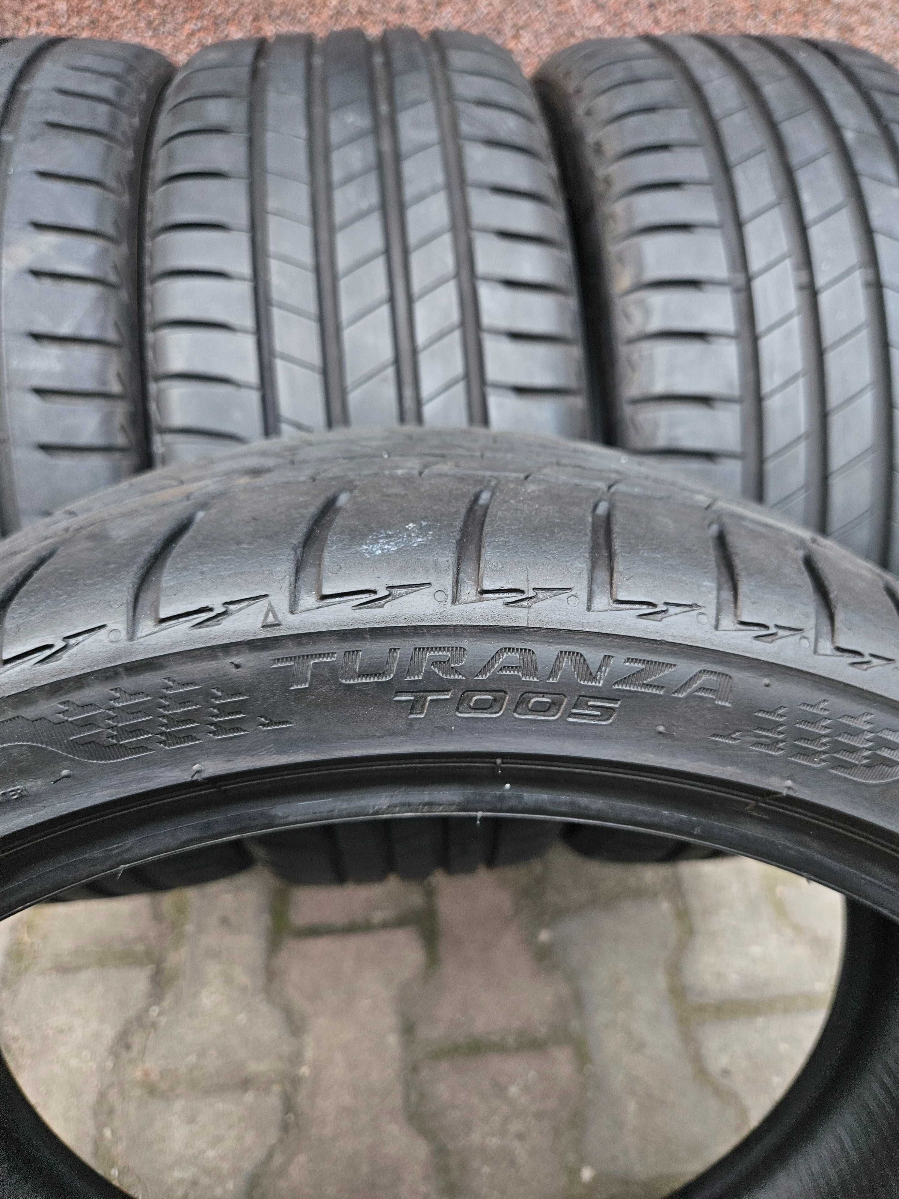 215/40R18 bridgestone turanza T005