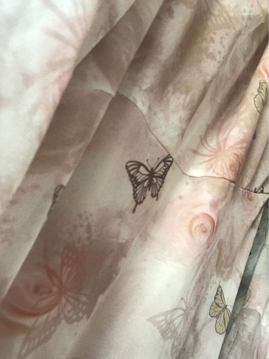 Vestido longo com corte diagonal