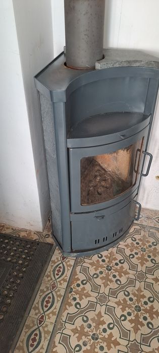 kominek wolnostojący