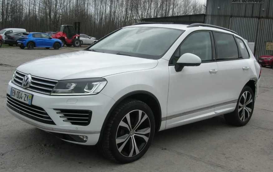 Бампер передній Volkswagen Touareg  розборка Volkswagen Touareg