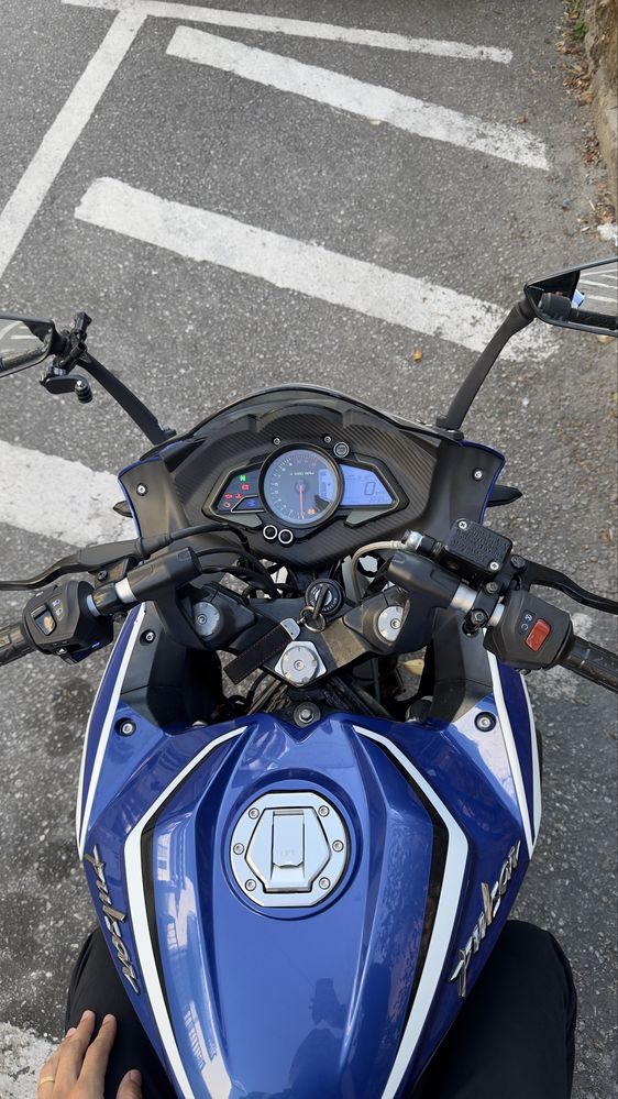 Mota Bajaj Pulsar RS200 7mil km 2018