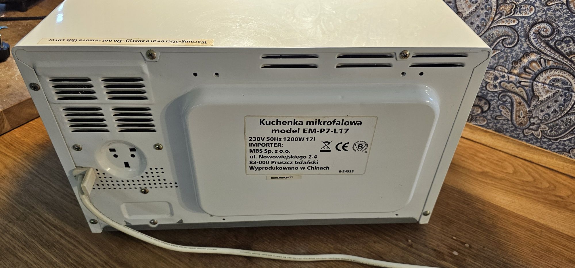 Kuchenka mikrofalowa mikrofalówka