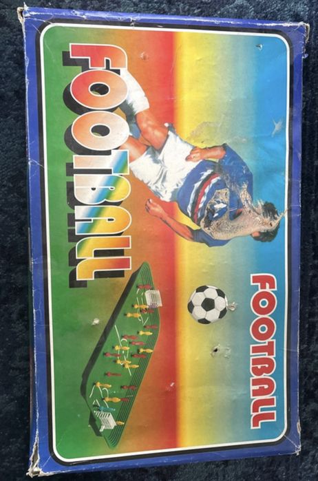 Gra planszowa piłkarzyki PRL