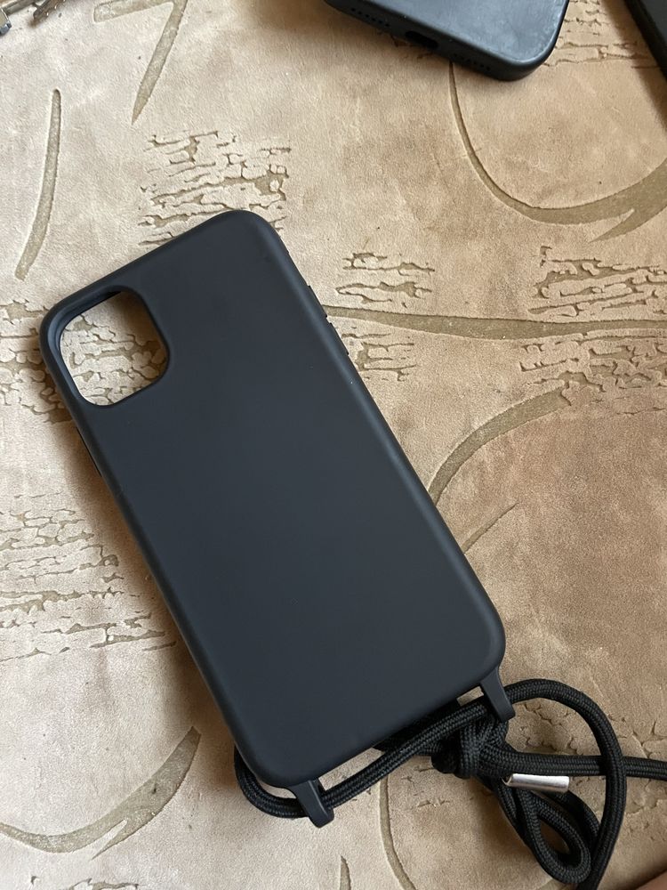 продаю чохли на 11 iphone