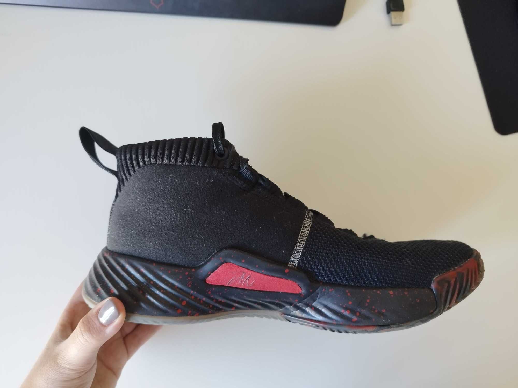 Sapatilhas Adidas Dame 5 - People's Champ