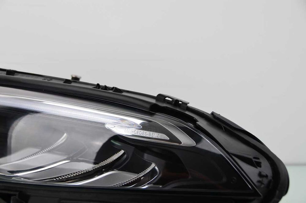 MERCEDES W177 LED lewa lampa przednia