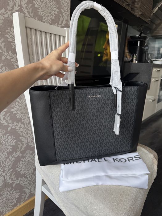 Michael Kors Sallie logo black tote bag оригінал