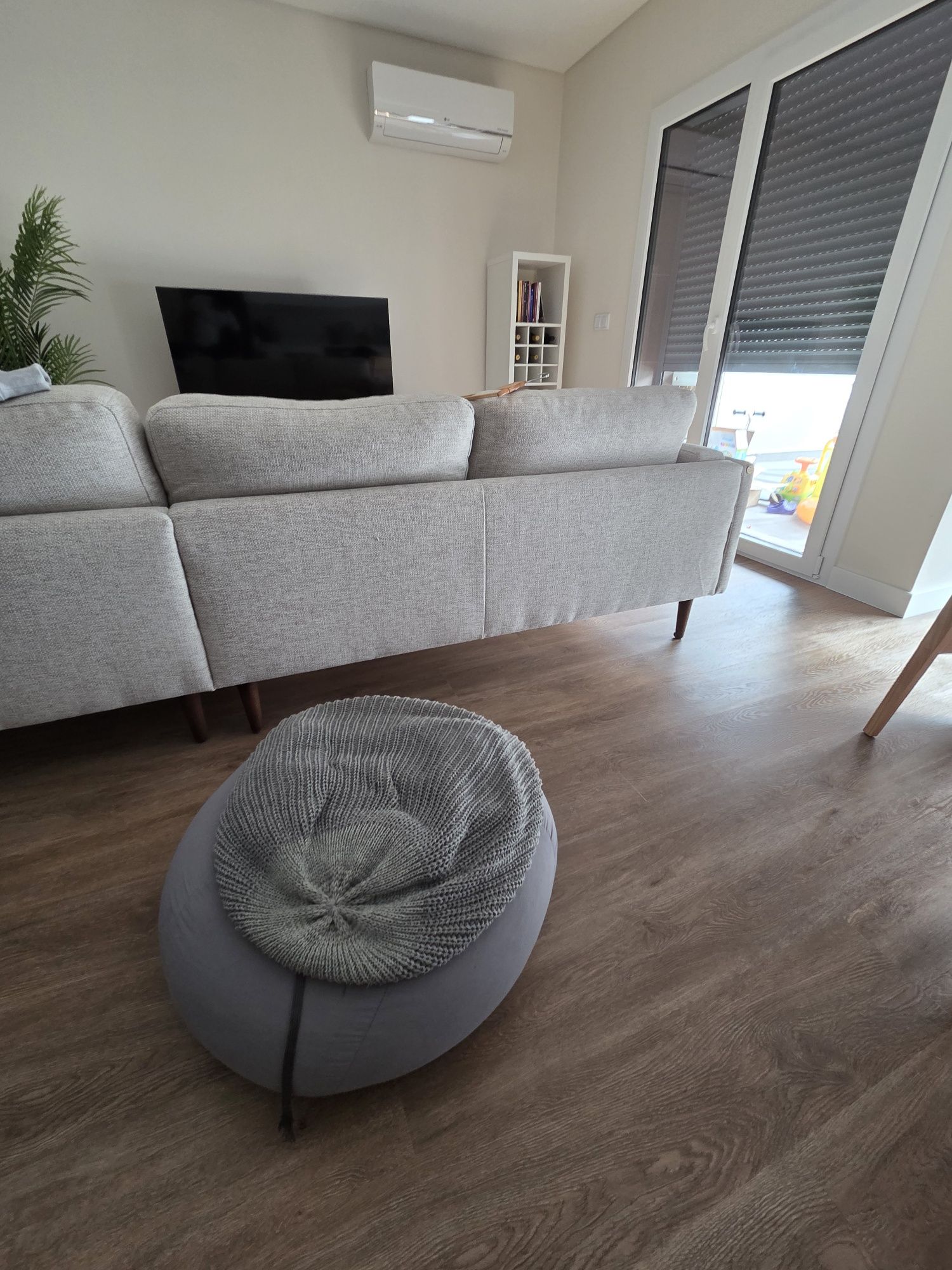 Sofá Pufe Ikea Sandared