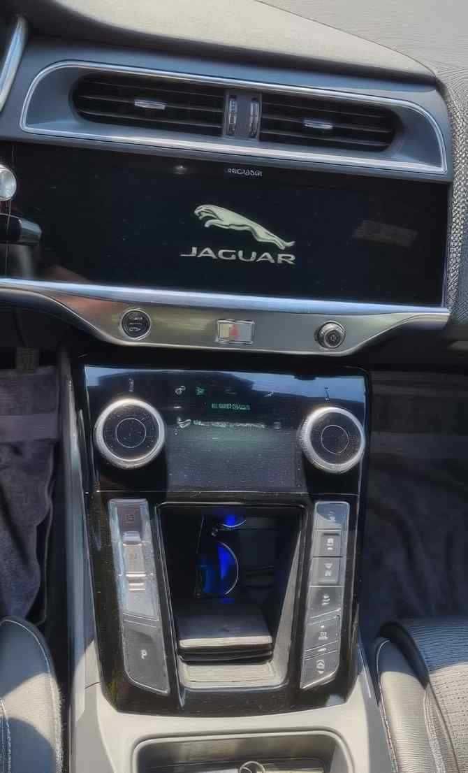 Jaguar I-Pace EV