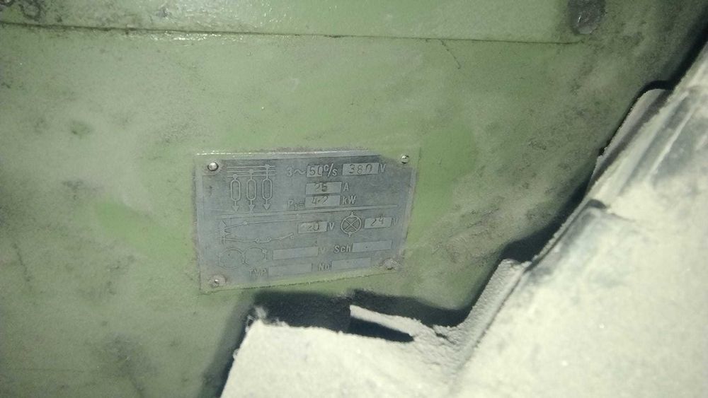 Frezarka TOS FU-32 z podzielnicą – po kapitalnym serwisie