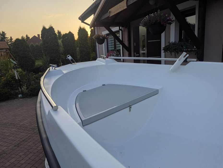 Łódź motorowa, motorówka, łódka