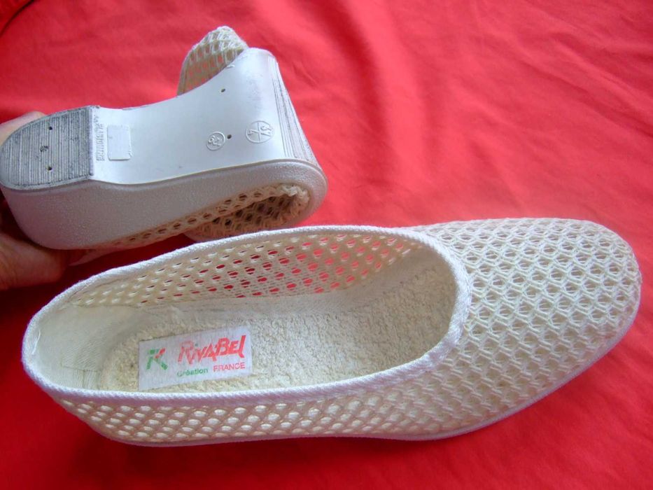 Buty espadryle damskie elastyczne  rozmiar 36-37 (4) dł. wkładki 23 cm