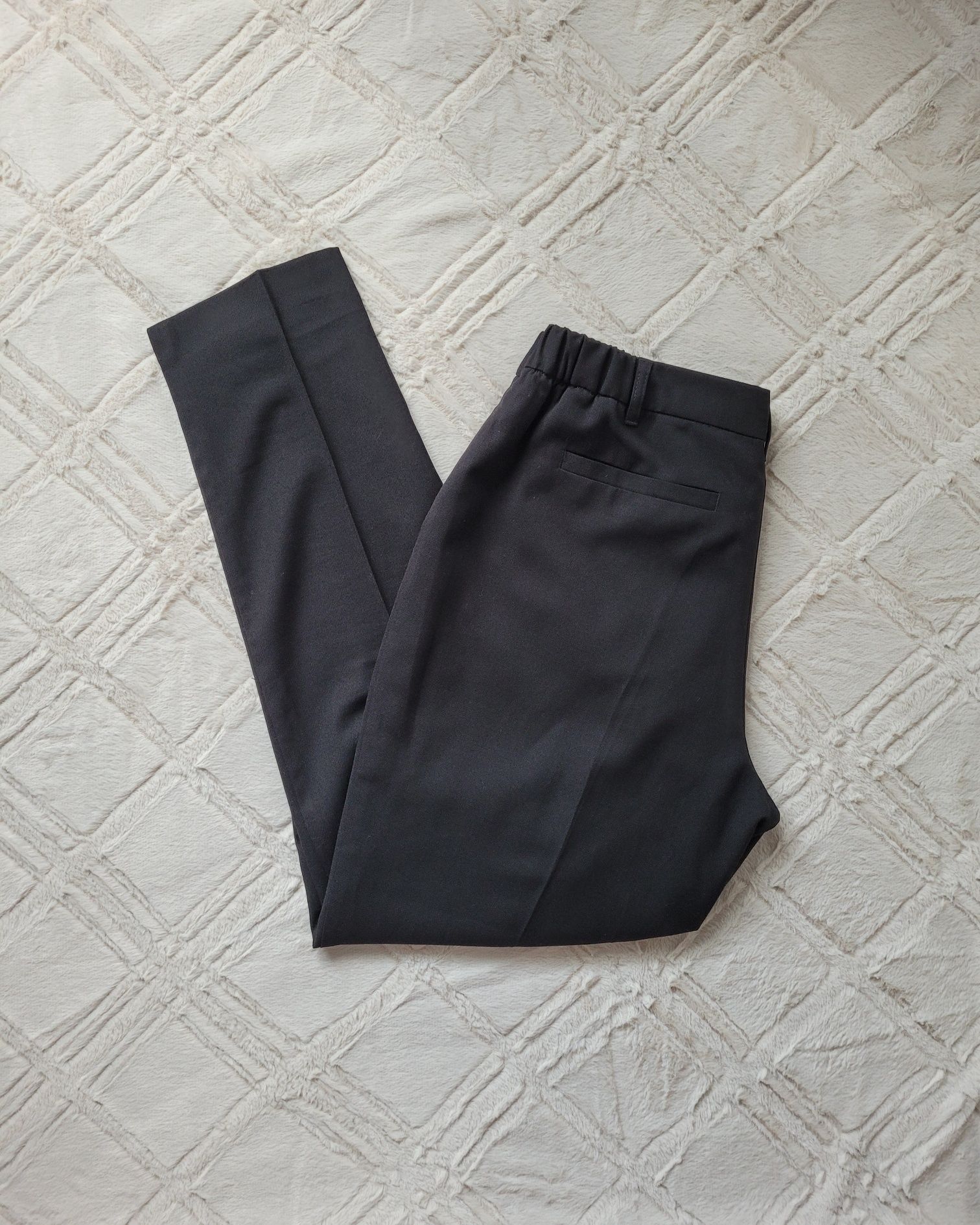 Garniturowe eleganckie spodnie z kantem bonprix czarne proste 42 XL