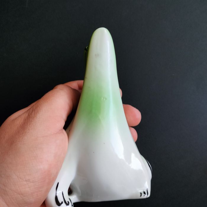 Ćmielów? Wałbrzych? Żaba Figurka Pikasiak PRL Porcelana