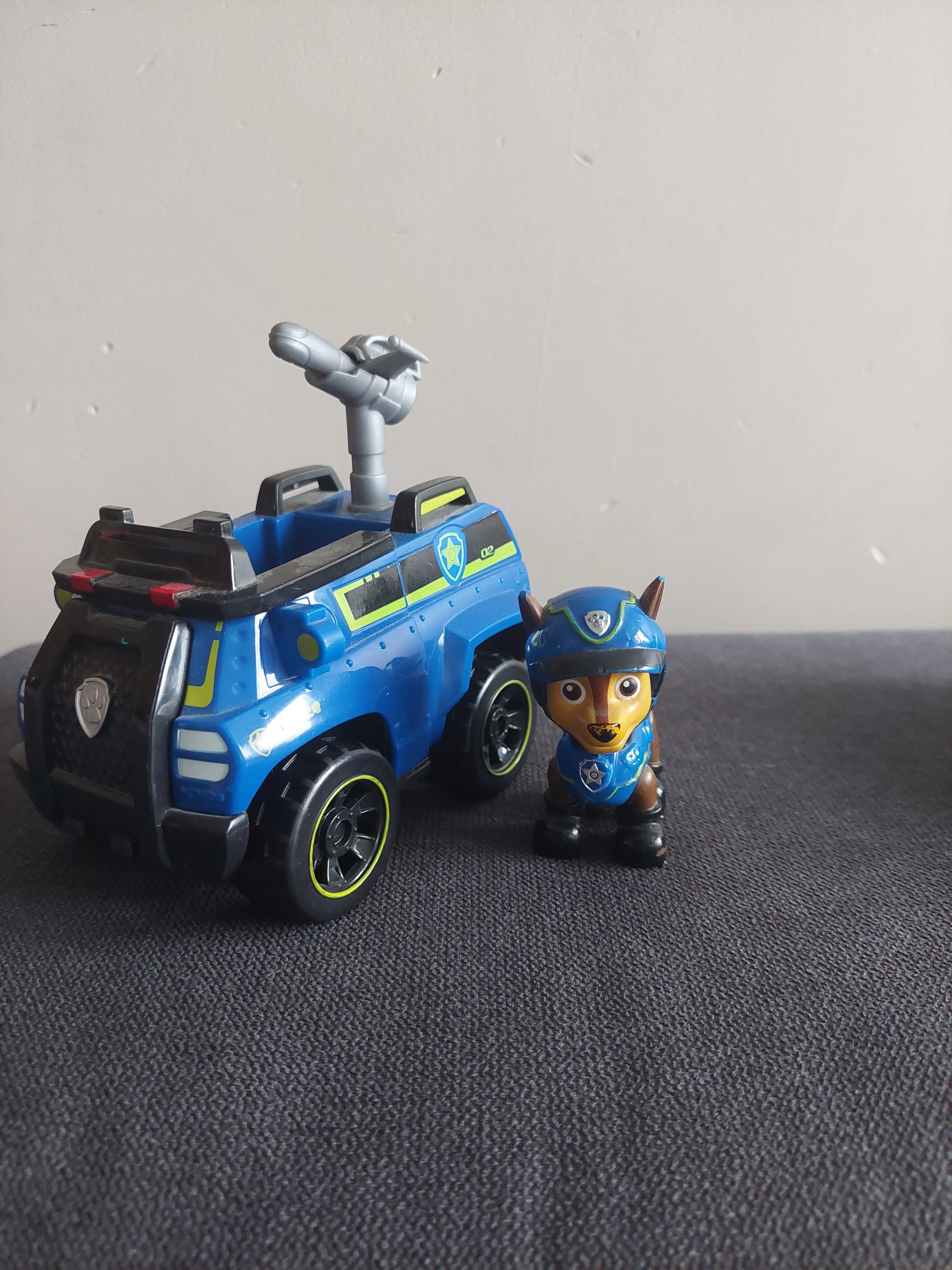 Psi Patrol Chase pojazd i figurka