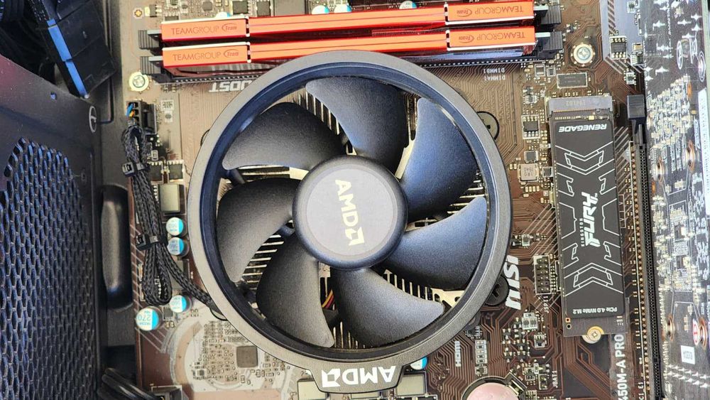 PC-GAMING  AMD Ryzen 5 2600