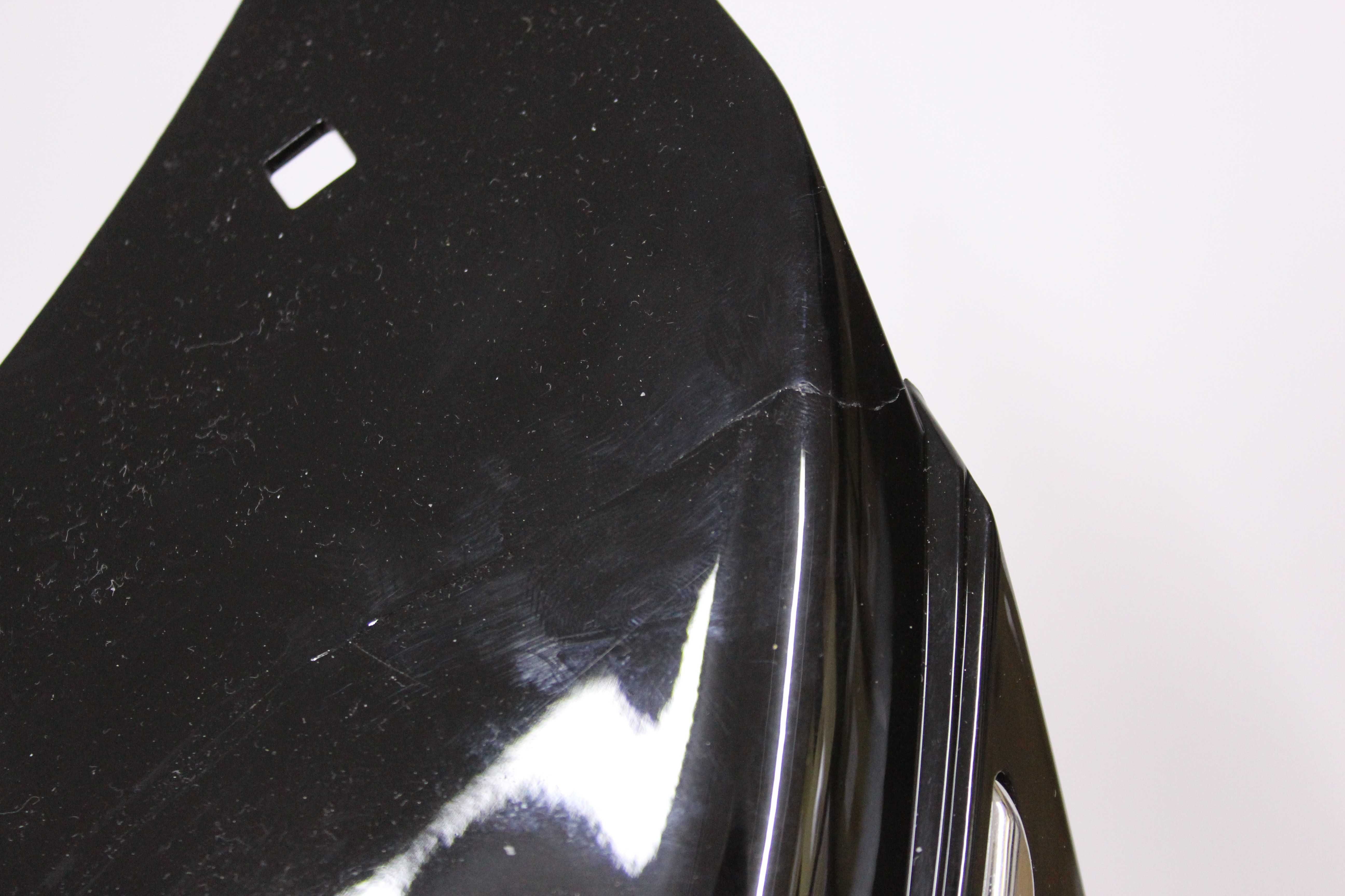 GRILL Atrapa chłodnicy PASSAT B7 10-14S PORT BLACK Bez znaczka NOWY