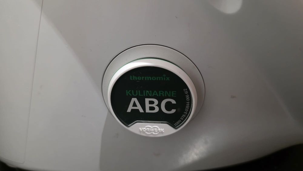 Thermomix TM5 z akcesoriami