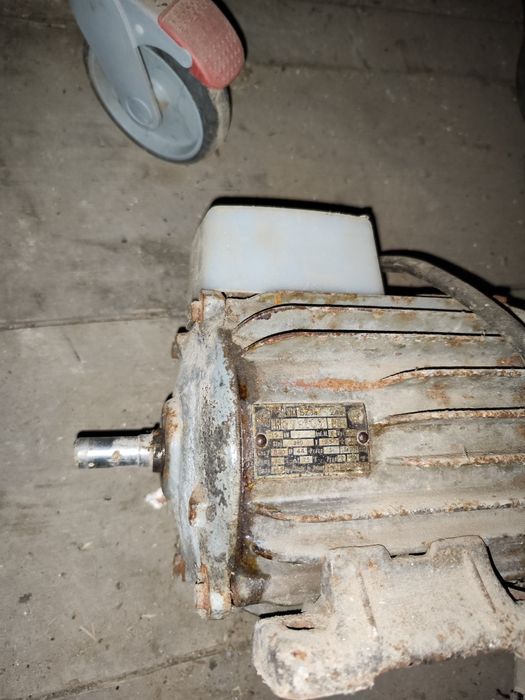 Silnik elektryczny 11kw /wysokoobrotowy  1,5kw