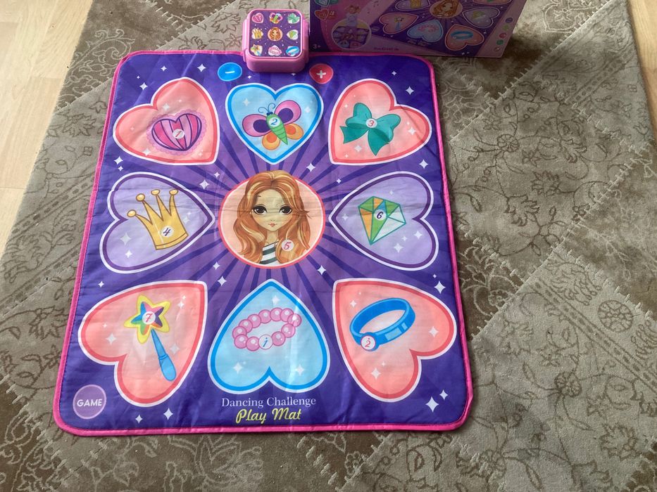 Mata do tańczenia Girl dla dziewczynki 3 + jak nowa Okazja