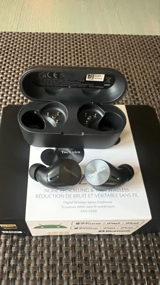 Słuchawki Technics AZ60E-K stan idealny.
