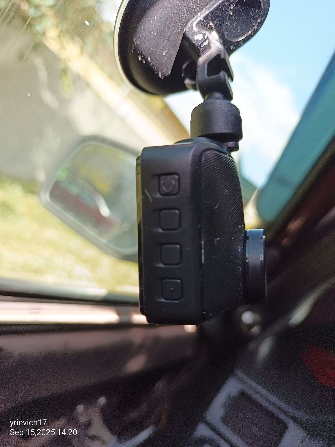 Видеорегистратор Mio Mivue C380D