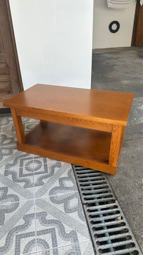 Mesa centro madeira cerejeira