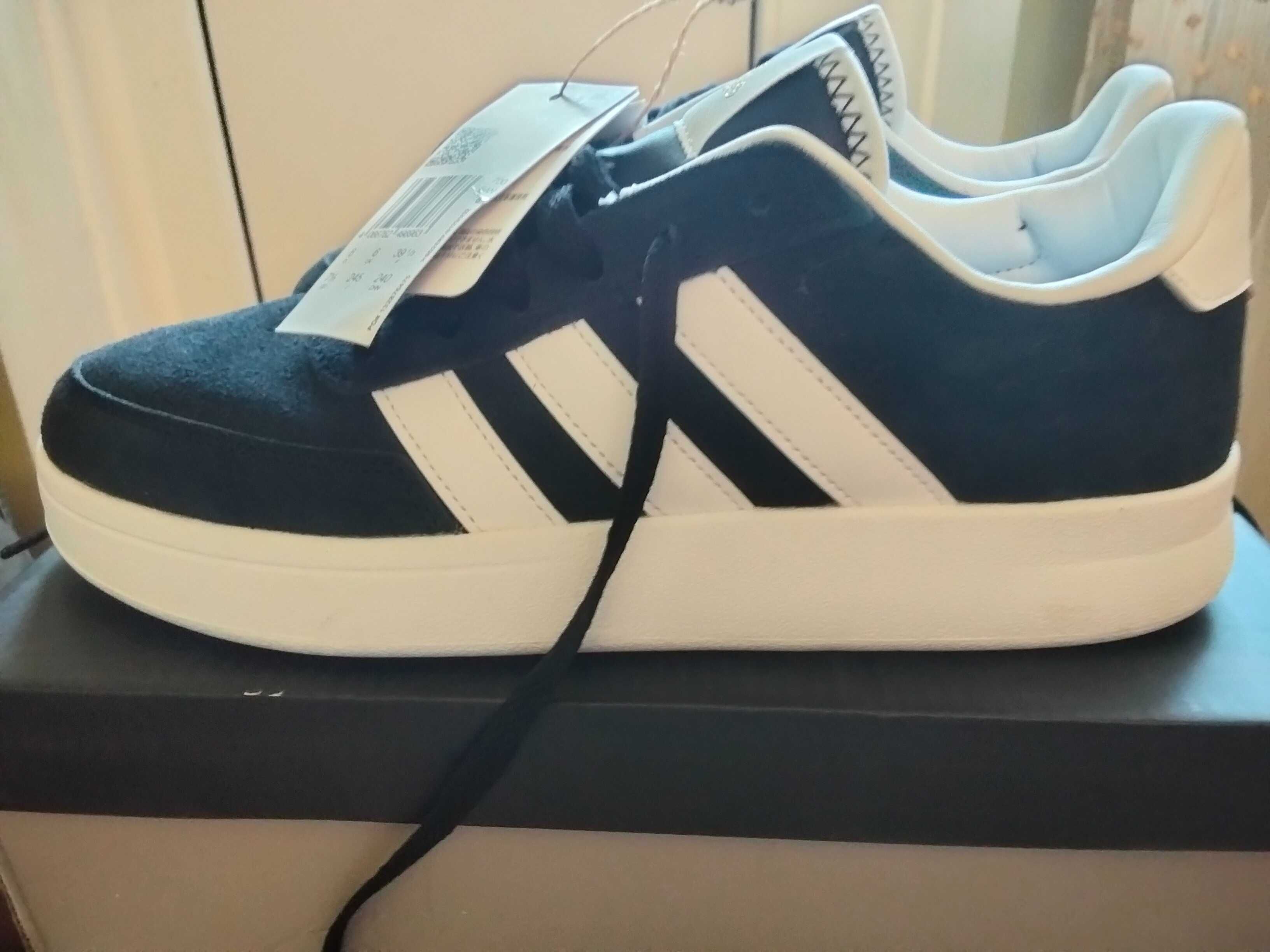 Продам кросовки кросівки Аdidas (подросток,женщина,мужчина)