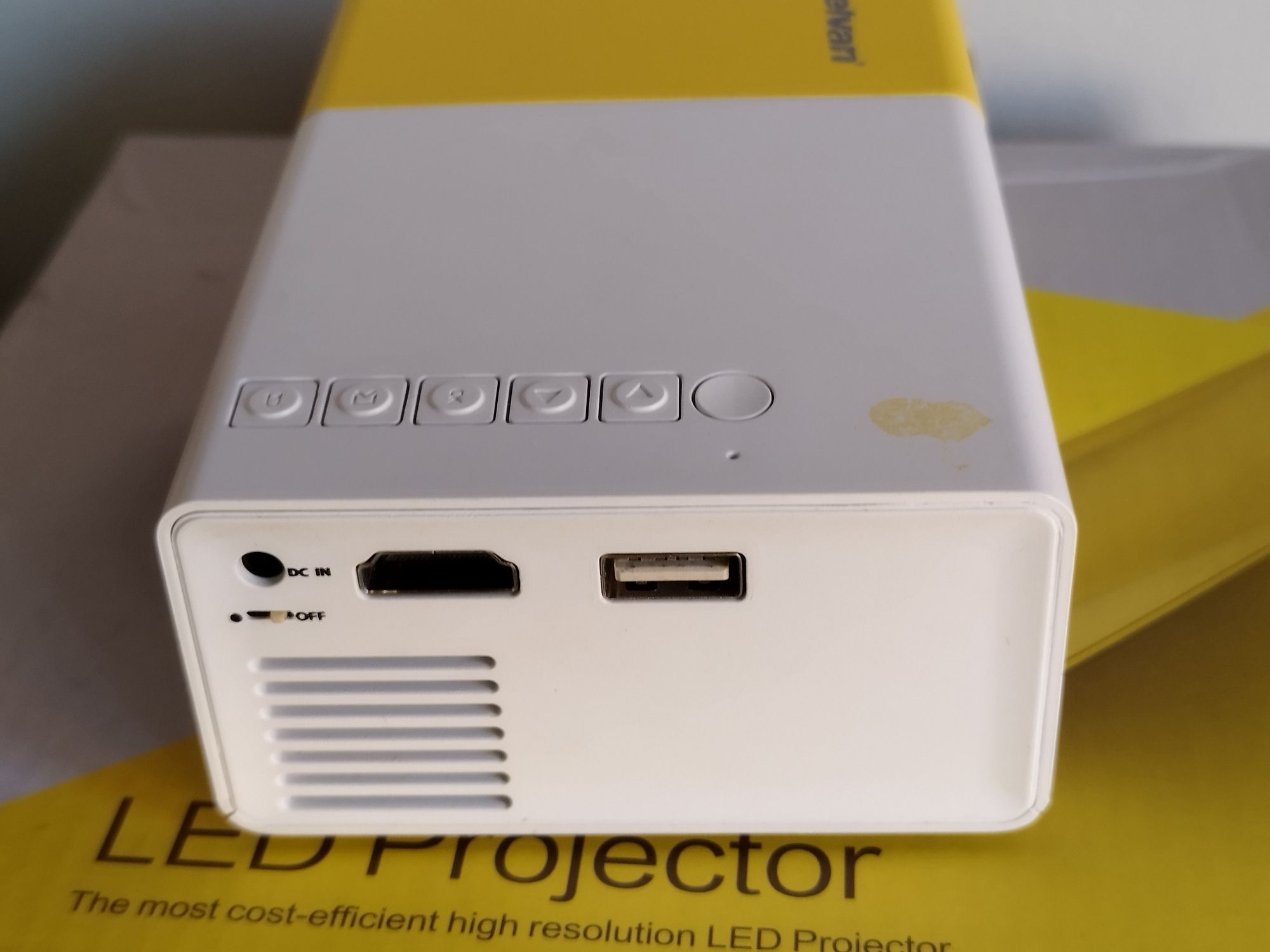 Projector Led Pequeno