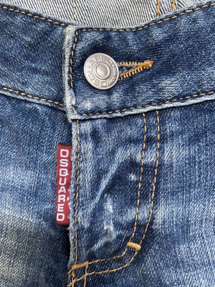 DSQUARED2 jeansy IT 38